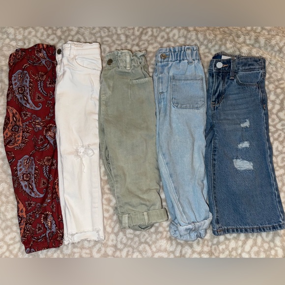 Zara Other - 18-24 month girls Zara + Old Navy Jeans